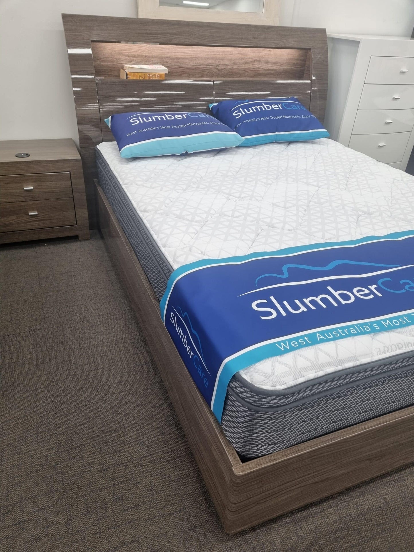 Matrix Gas Lift Bed Chestnut